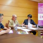 Diego Marqueta, presidente del colegio de Ingenieros Industriales de Valladolid; Agustín Nogal, exdecano del Colegio de León; y Carlos J. Moreno, director del Colegio de Valladolid
