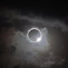 Imagen de archivo de un eclipse solar