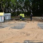 Reventón de una tubería en la calle Padre Llanos del barrio de Parquesol.