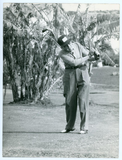 Joaquín Velasco Martín, de cien años de edad, considerado el jugador de golf más viejo del mundo en el Club de Golf Río Real