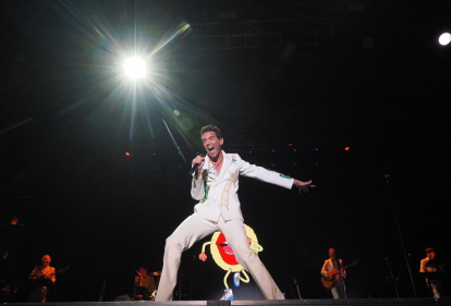 Concierto de Mika en la plaza Mayor de Valladolid en las Fiestas de San Lorenzo