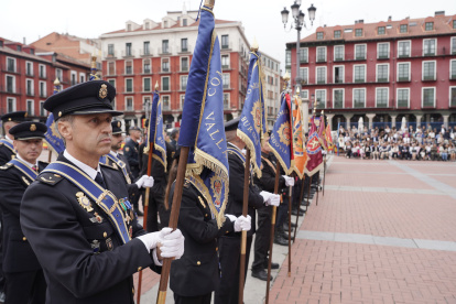 Acto de entrega de la Medalla de Oro de la Ciudad de Valladolid a la Policía Nacional