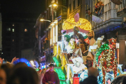 Los Reyes Magos llevan la ilusión a las calles de Valladolid