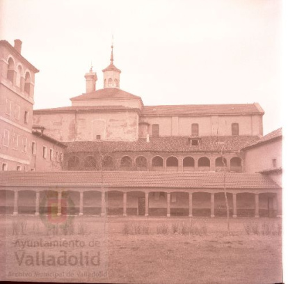 Exterior del Santuario Nacional de la Gran Promesa en 1963, 22 años después de su inauguración