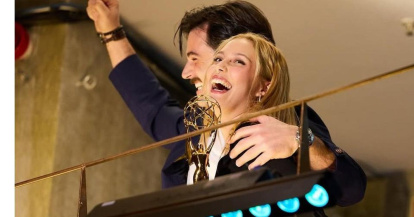 Ana Garcés celebra el recibimiento del Emmy en 'La Revuelta'