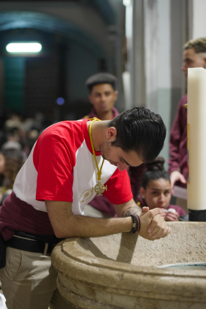 Desolación de los cofrades de la Sagrada Cena