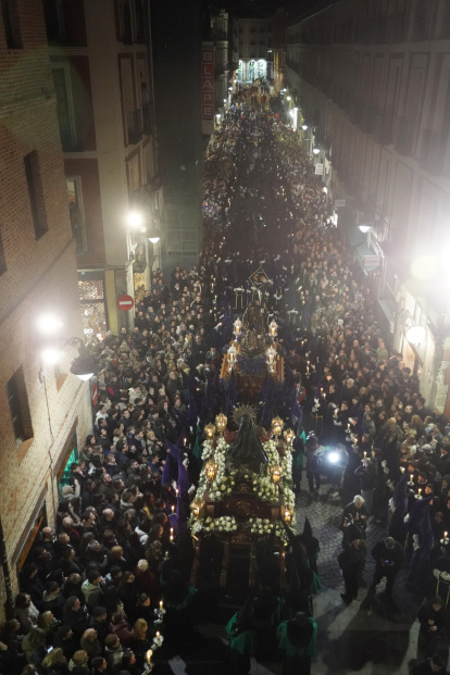 Un momento del Vía Crucis Procesional