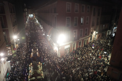 Un momento del Vía Crucis Procesional