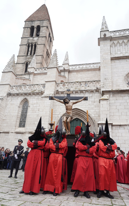 Procesión del Santísimo Cristo de la Preciosísima Sangre y María Santísima de la Caridad.