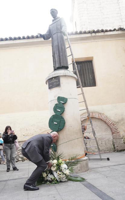 El alcalde de Valladolid, Jesús Julio Carnero, participa en los actos en honor a San Pedro Regalado