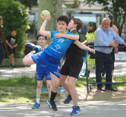 Día del Balonmano en la calle en la Acera de Recoletos.