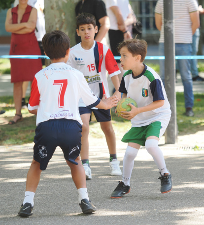 Día del Balonmano en la calle en la Acera de Recoletos.