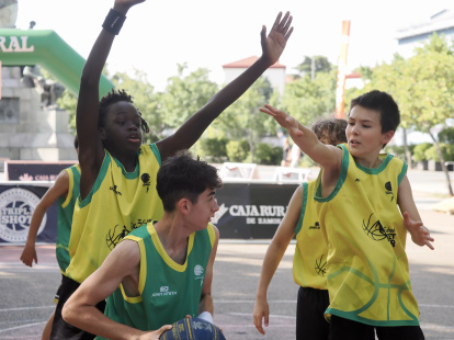 3x3 Basket Street Tour en la Acera de Recoletos.