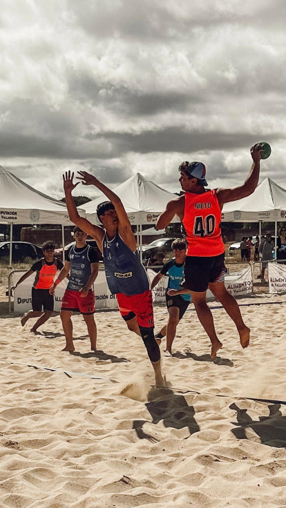 Balonmano Playa en Pozal de Gallinas.