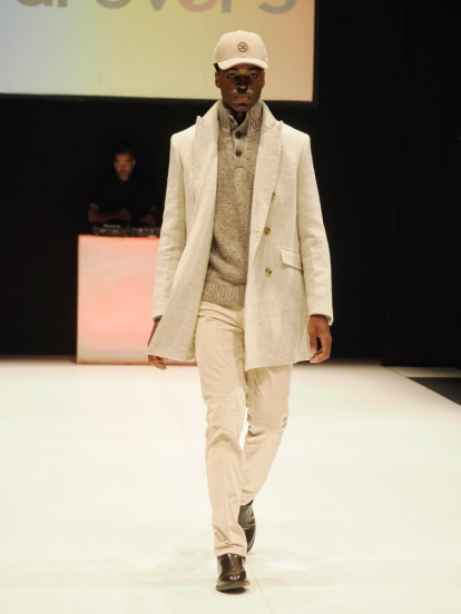 Desfile de la Semana de la Moda de Avadeco en el LAVA.
