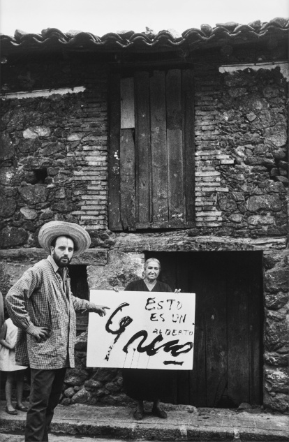 Greco en la localidad de Piedralaves, en 1963