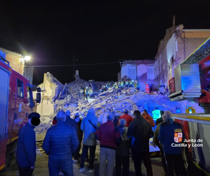 Los servicios de emergencias durante los trabajos de rescate en Siete Iglesias de Trabancos (Valladolid).