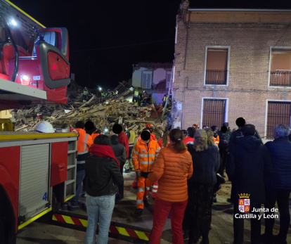 Los servicios de emergencias durante los trabajos de rescate en Siete Iglesias de Trabancos (Valladolid).