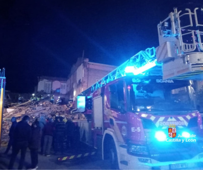 Los servicios de emergencias durante los trabajos de rescate en Siete Iglesias de Trabancos (Valladolid).