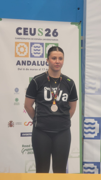 Sara Atienza, medalla de plata en kárate.