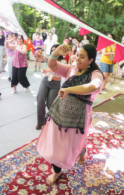 Sesiones musicales y de danza en el Jaipur Literature Festival en el Campo Grande de Valladolid.